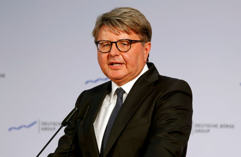 &copy; Reuters. FILE PHOTO: Deutsche Boerse CEO Theodor Weimer delivers a speech during a financial conference at the stock exchange in Frankfurt