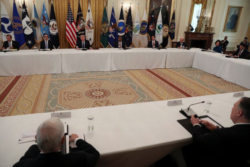 &copy; Reuters. U.S. President Trump holds cabinet meeting at the White House in Washington