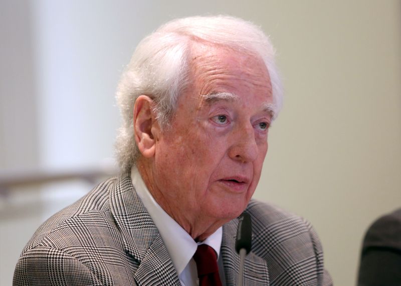 &copy; Reuters. FILE PHOTO: Bill Franke, Managing Partner of Indigo Partners LLC, attends a news conference at the Dubai Airshow in Dubai