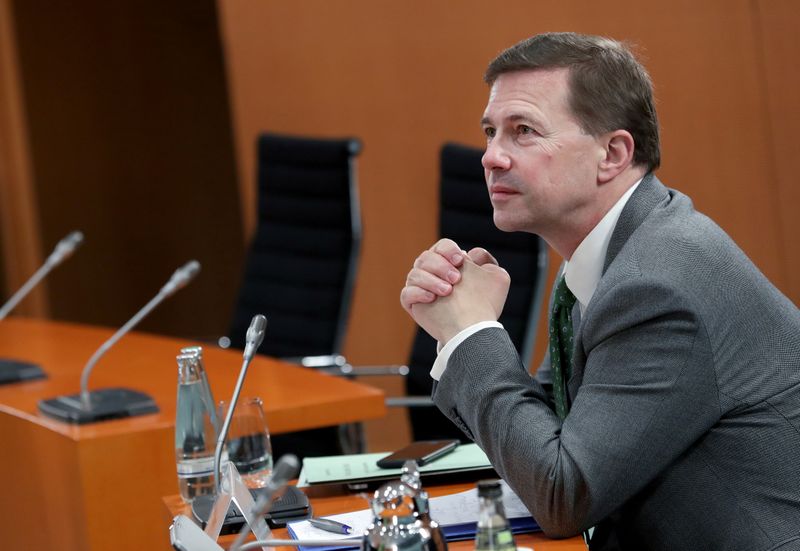 &copy; Reuters. FOTO DE ARCHIVO: El portavoz del Gobierno alemán, Steffen Seibert, en Berlín