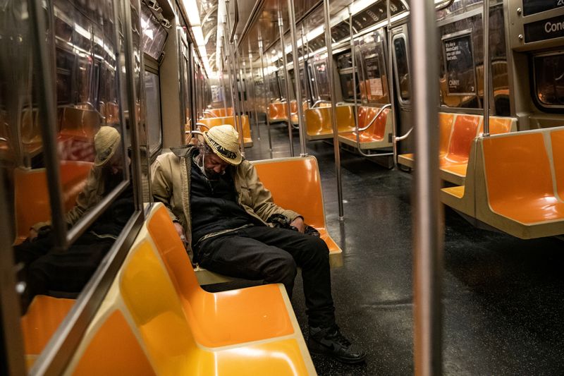 © Reuters. FILE PHOTO: The spread of the coronavirus disease (COVID-19) in New York