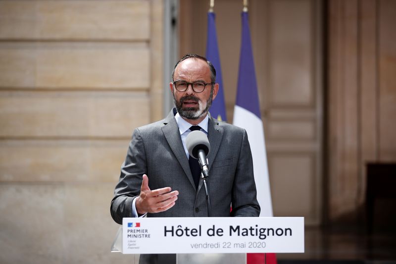 © Reuters. French PM Philippe presents the details of the health procedures to be adopted during the mayoral elections in Paris