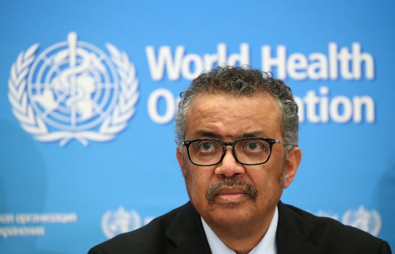 &copy; Reuters. FOTO DE ARCHIVO: El director general de la OMS, Tedros Adhanom Ghebreyesus, asiste a una conferencia de prensa sobre el coronavirus (COVID-2019) en Ginebra, Suiza