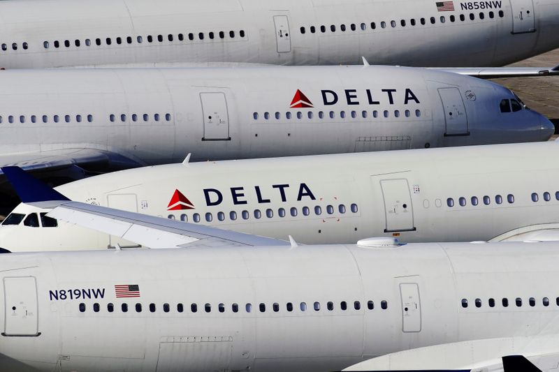 &copy; Reuters. Delta Air Lines passenger planes parked in Birmingham