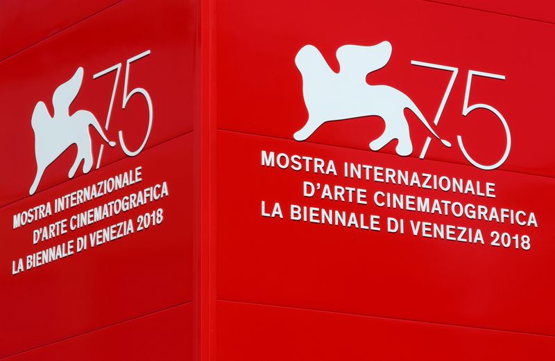 &copy; Reuters. FOTO DE ARCHIVO: El logo de la 75ª edición del Festival Internacional de Cine de Venecia