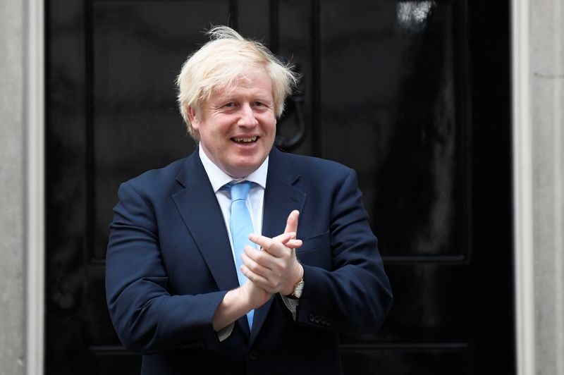 &copy; Reuters. رئيس وزراء بريطانيا يعتزم إعادة بعض التلاميذ لمدارسهم في أول يونيو