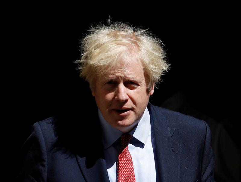 &copy; Reuters. FOTO DE ARCHIVO: El primer m0inistro británico Boris Johnson en Downing Street en Londres,