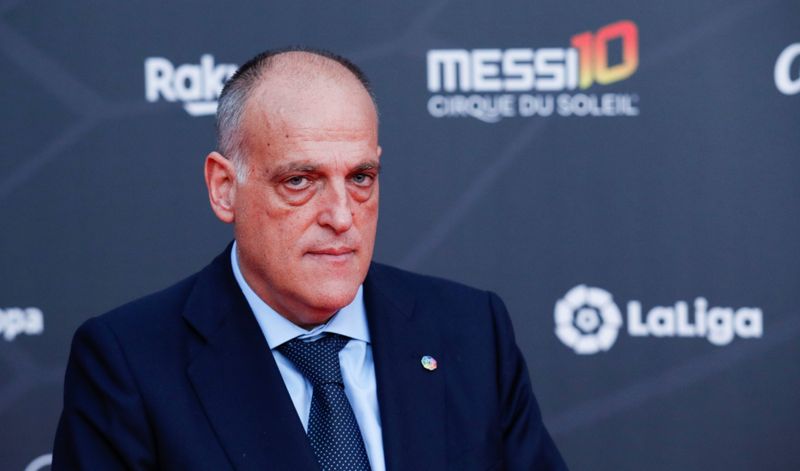 © Reuters. FOTO DE ARCHIVO: El presidente de la Liga, Javier Tebas, durante el estreno del espectáculo 