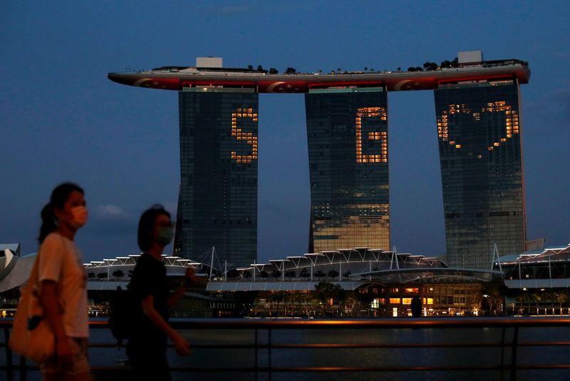 &copy; Reuters. シンガポール、2020年ＧＤＰ見通しを再び下方修正