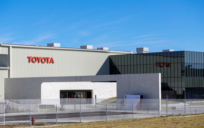 &copy; Reuters. Imagen de archivo. Una vista general muestra la nueva planta de Toyota Motor Corp en Apaseo El Grande, en el estado central de Guanajuato, México.
