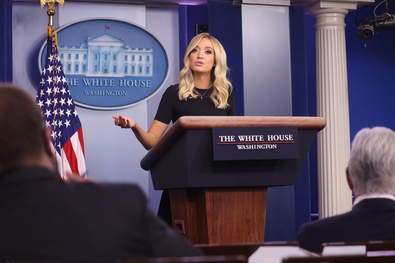 &copy; Reuters. White House Press Secretary McEnany holds a daily press briefing during the coronavirus disease (COVID-19) outbreak in Washington