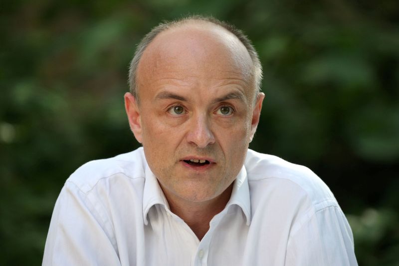 &copy; Reuters. FILE PHOTO: Dominic Cummings, special advisor for Britain&apos;s Prime Minister Boris Johnson, makes a statement at 10 Downing Street, following the outbreak of the coronavirus disease (COVID-19), London