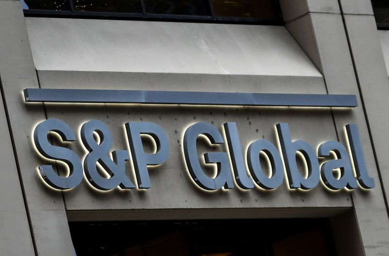 &copy; Reuters. 格下げリスクある発行体数が過去最高に、新型コロナで＝Ｓ＆Ｐ