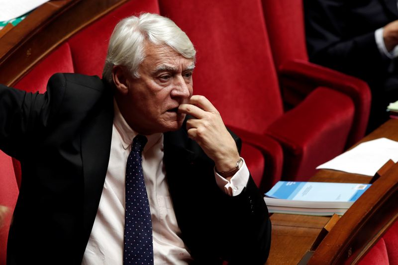 &copy; Reuters. MORT DU DÉPUTÉ LR CLAUDE GOASGUEN, AFFAIBLI PAR LE CORONAVIRUS