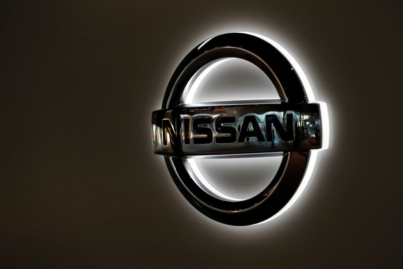 &copy; Reuters. FILE PHOTO: Nissan Motor&apos;s logo is pictured at its headquarters in Yokohama