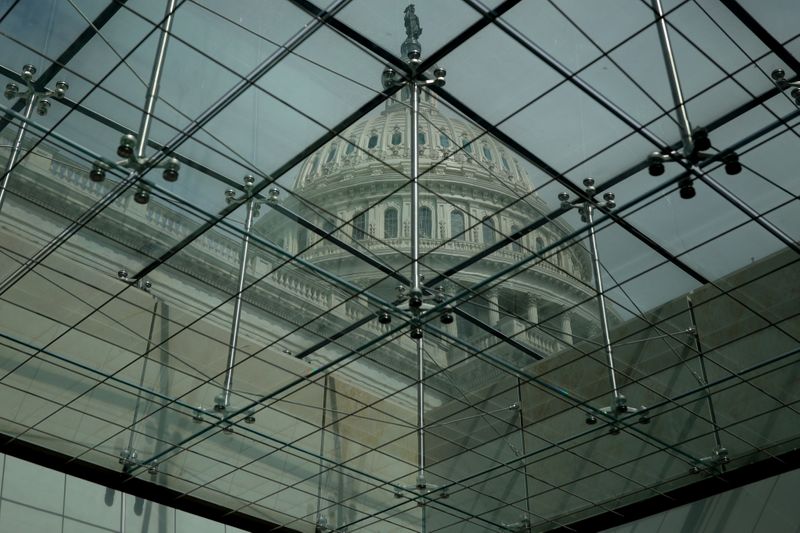 &copy; Reuters. FILE PHOTO:  The U.S. Capitol Building ahead of a series of votes in the House of Representatives, on Capitol Hill in Washington