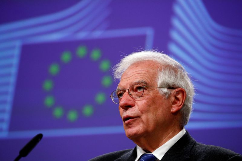 &copy; Reuters. L&apos;alto rappresentante dell&apos;Unione per gli affari esteri e la politica di sicurezza e vice-presidente della Commissione europea Josep Borrell, tiene una conferenza stampa in video riguardo all&apos;approvazione dell&apos;Operazione Irini nella se