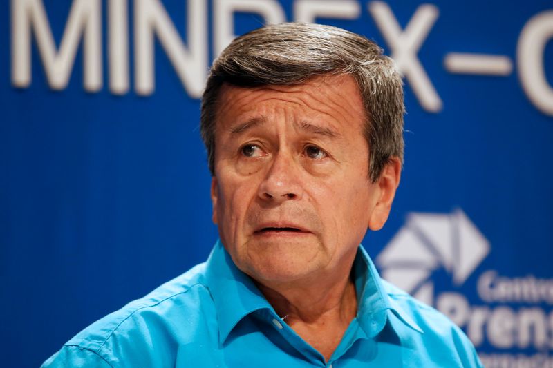 &copy; Reuters. FILE PHOTO:  Pablo Beltran, representative of the delegation of the ELN, looks on during a news conference in Havana