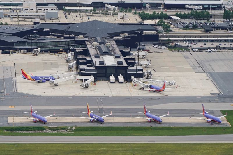 &copy; Reuters. Southwest Airlines jets are parked at Baltimore Washington International Airport in Baltimore, Maryland