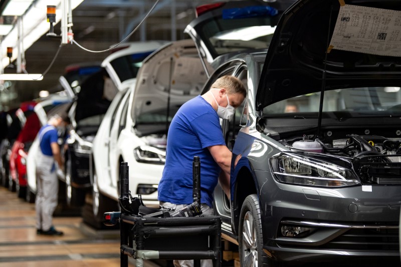 © Reuters. مؤشر: انكماش جديد لإنتاج الصناعات التحويلية الألماني في مايو