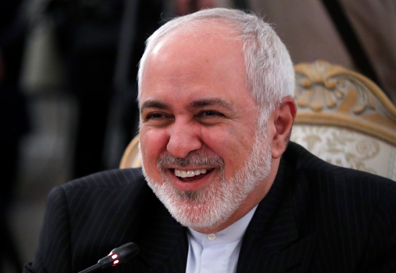 &copy; Reuters. ظريف: أكاديمي إيراني برأته محكمة أمريكية من انتهاك العقوبات يغادر عائدا لإيران
