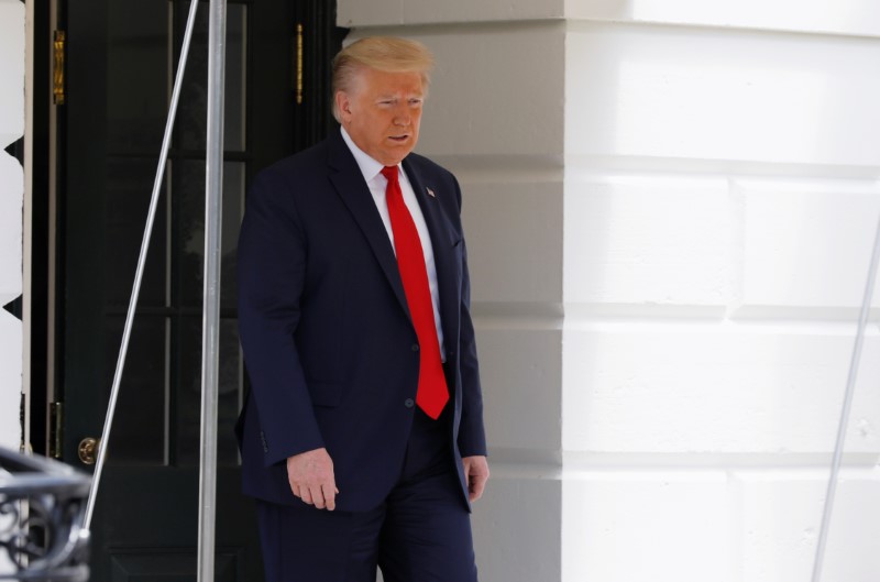 © Reuters. President Donald Trump departs for SpaceX Demonstration Mission 2 Launch