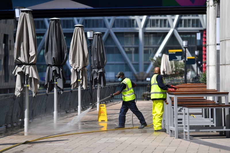 &copy; Reuters. Outbreak of the coronavirus disease (COVID-19) in London