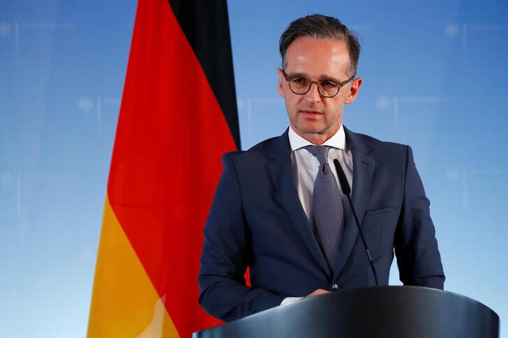 &copy; Reuters. FOTO DE ARCHIVO: El ministro de Relaciones Exteriores alemán Heiko Maas asiste a una conferencia de prensa con su homólogo ucraniano Dmytro Kuleba en Berlín, Alemania