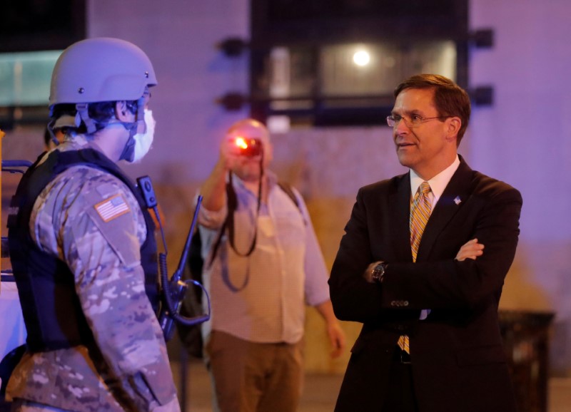 &copy; Reuters. FILE PHOTO: U.S. Defense Secretary Mark Esper