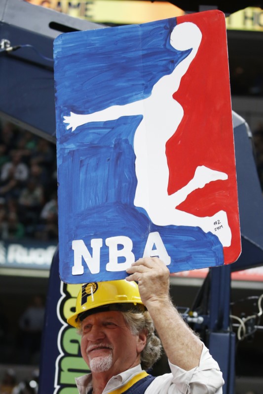 &copy; Reuters. تقارير: رابطة دوري السلة الأمريكي ستصوت على خطة لاستئناف الموسم بمشاركة 22 فريقا