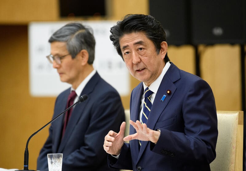 &copy; Reuters. 2次補正の予備費10兆円、使途はコロナ関連の緊急経費＝安倍首相