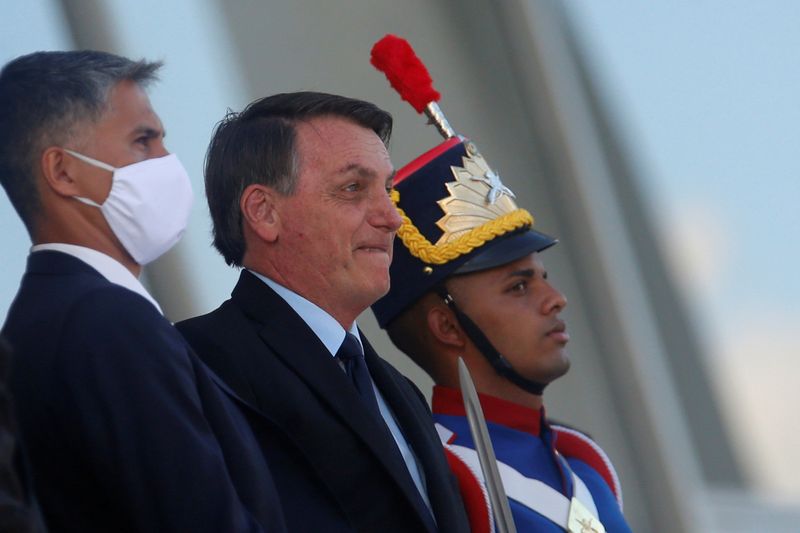 &copy; Reuters. Presidente Jair Bolsonaro no Palácio do Planalto