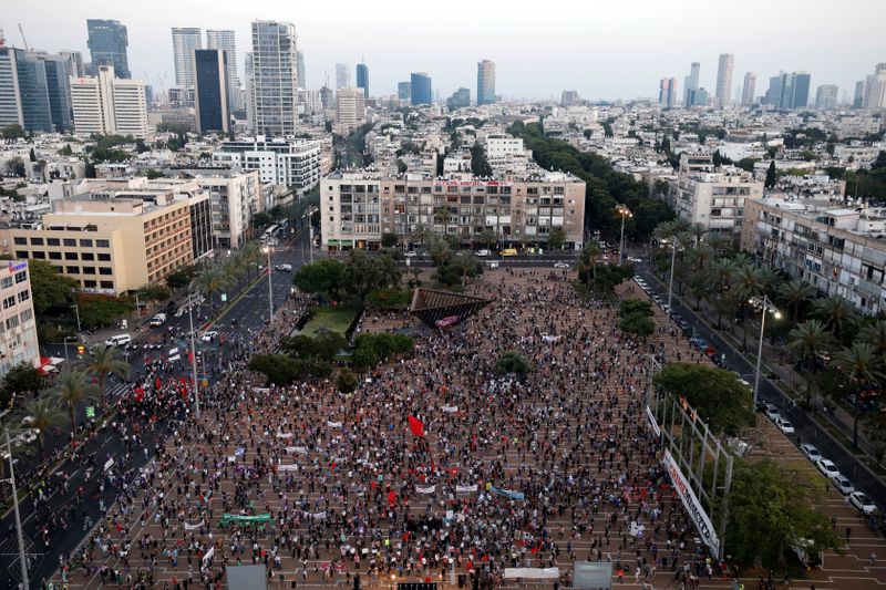 &copy; Reuters. Protest against Israeli PM Netanyahu&apos;s plan to annex parts of West Bank, in Tel Aviv