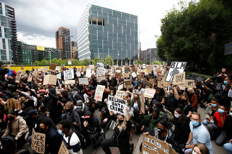 &copy; Reuters. Protest against the death of George Floyd, in London