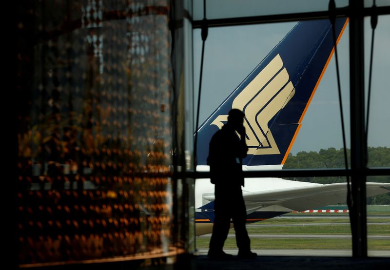 Singapore Airlines secures $1 billion additional credit after rights issue