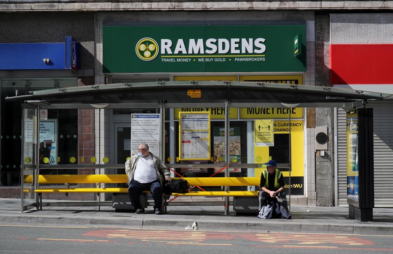 © Reuters. FILE PHOTO: Outbreak of the coronavirus disease (COVID-19) in Liverpool