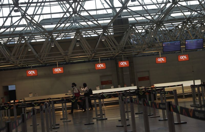 &copy; Reuters. Rio de Janeiro&apos;s International airport during outbreak of the coronavirus disease (COVID-19)