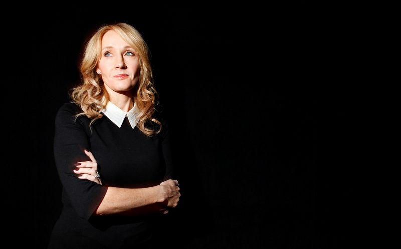 &copy; Reuters. FILE PHOTO: Author J.K. Rowling poses for a portrait in New York, USA