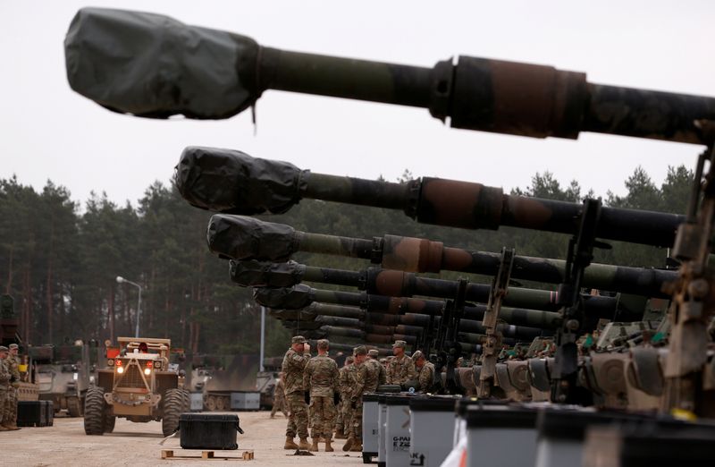 &copy; Reuters. FILE PHOTO: Deployment of U.S. troops from 2nd Armored Brigade Combat Team, 1st Armored Division for military exercises in Drawsko Pomorskie training area