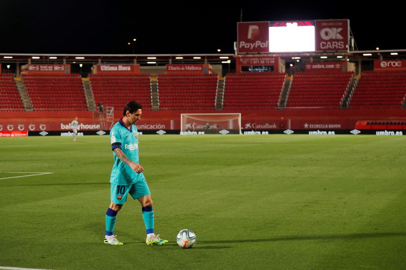 &copy; Reuters. برشلونة المتصدر يهزم مايوركا مع استئناف الدوري الإسباني