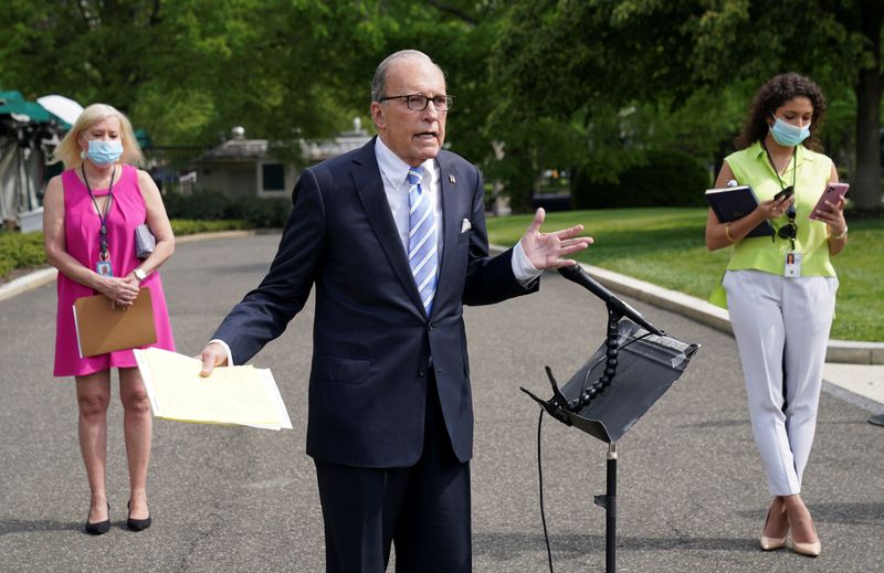 &copy; Reuters. Larry Kudlow speaks about the economy at the White House in Washington