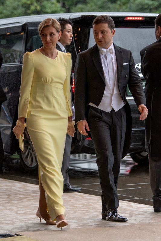 &copy; Reuters. FILE PHOTO: Ukraine&apos;s President Volodymyr Zelensky and his wife Olena Zelenska attend the enthronement ceremony of Japan&apos;s Emperor Naruhito at the Imperial Palace in Tokyo