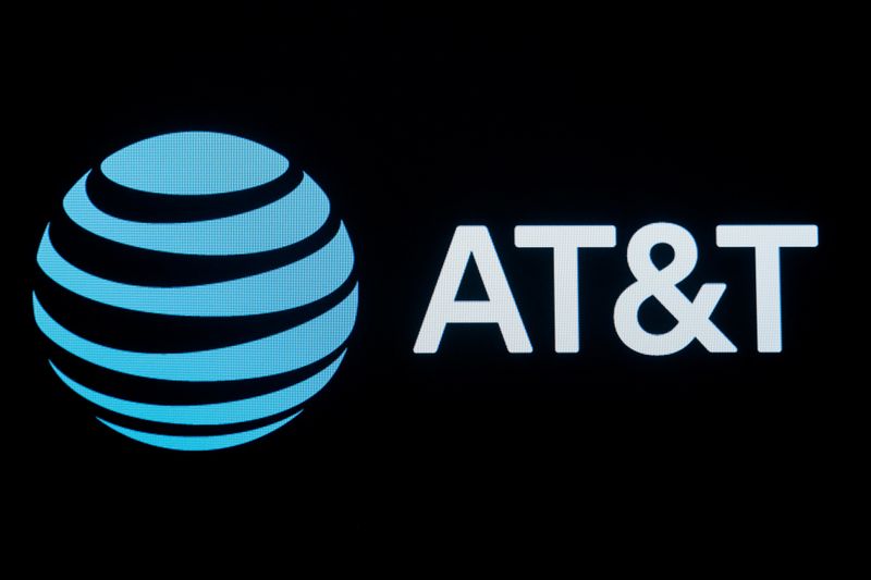 &copy; Reuters. 米ＡＴ＆Ｔ、数千人規模の人員削減や店舗閉鎖を計画＝労組