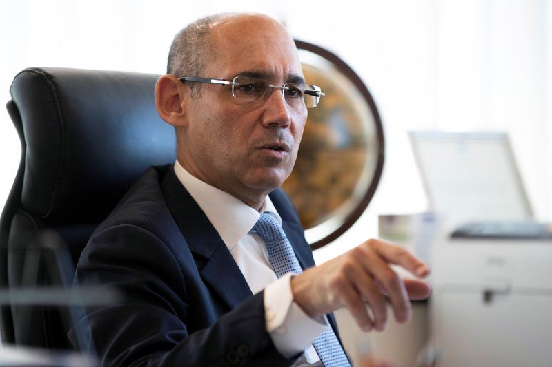 Israel central banker `comfortable' with interest rates, won't rule out ...