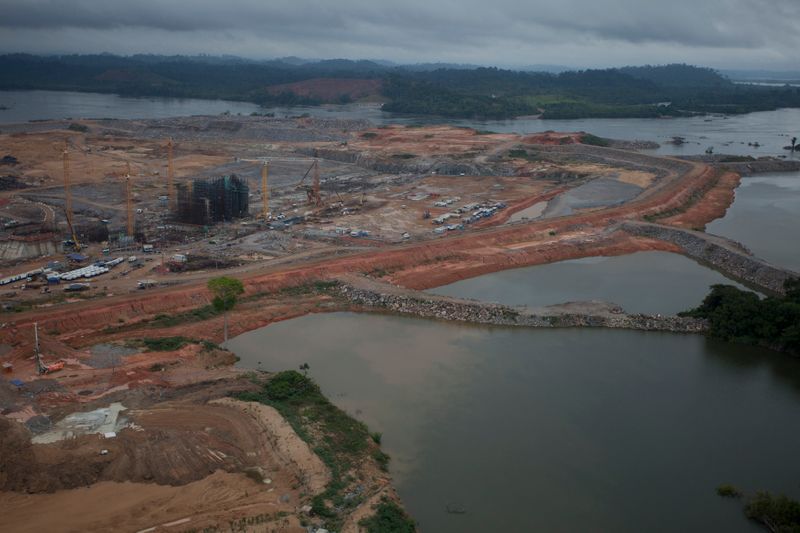 &copy; Reuters. Barragem da hidrelétrica de Belo Monte durante a fase de construção da usina