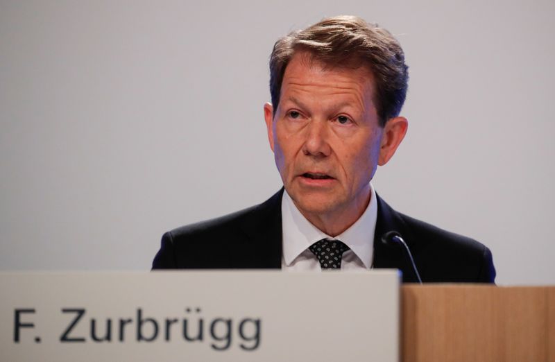 &copy; Reuters. Swiss National Bank (SNB) Vice-Chairman Fritz Zurbruegg attends a news conference in Bern