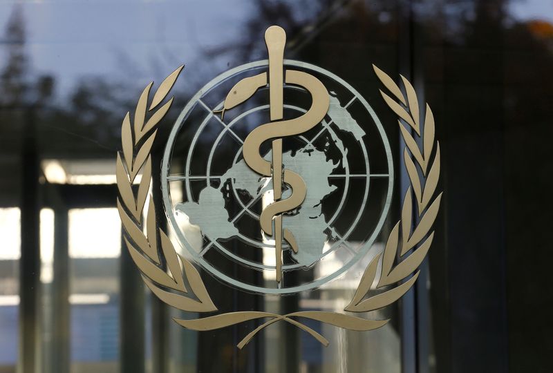 © Reuters. FILE PHOTO: A logo is pictured on the World Health Organization headquarters in Geneva