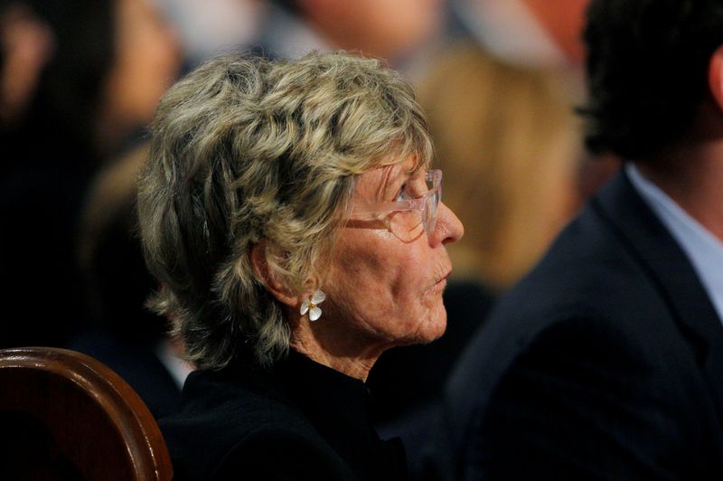 © Reuters. FILE PHOTO: Jean Kennedy Smith attends funeral services for her brother in Boston