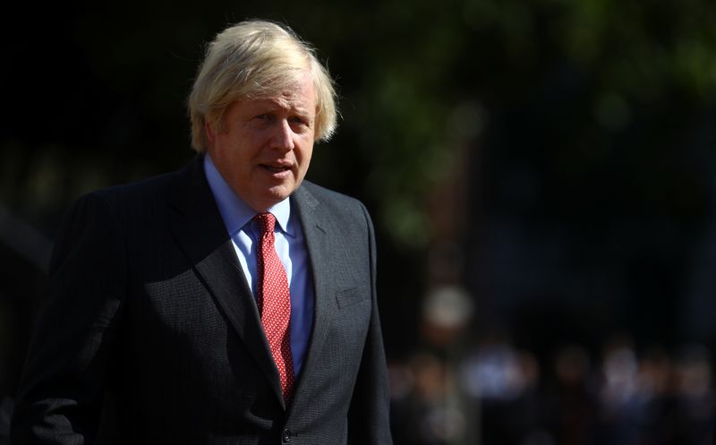 &copy; Reuters. El primer ministro británico Boris Johnson en el Desfile de Guardias a Caballo en Londres, Reino Unido, el 18 de junio de 2020