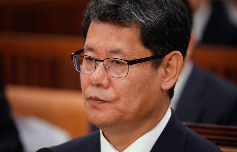 © Reuters. وزير الوحدة بكوريا الجنوبية يتنحى إثر تصاعد التوترات مع بيونجيانج